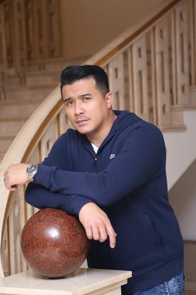  Movie Aaron Aziz Photos, Videos, Reviews