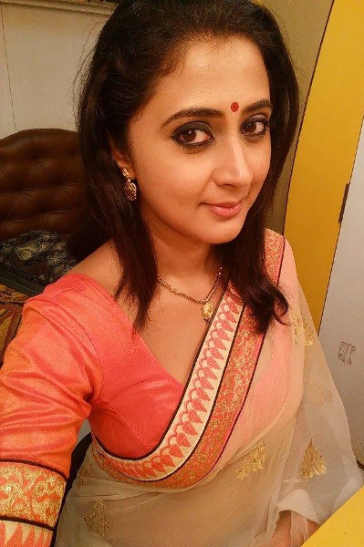  Movie Kanika Photos, Videos, Reviews
