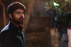 Metro Tamil Movie Stills starring Shirish Saravanan