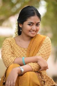 Shaalin Zoya | Raja Mandhiri Movie Stills
