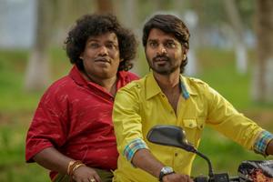 Ma Ka Pa Anand, Yogi Babu Stills From Kadalai Movie