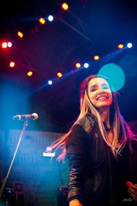 Shraddha Kapoor rocks at NH7 Weekender, Hyderabad | Rock On 2