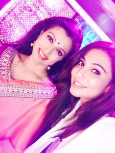 Parvathy Nair, Gautami On the sets of Dance Jodi Dance