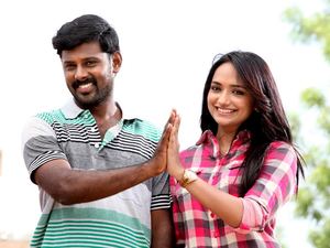 Arun Chidambaram and Jiya in Kanavu Variyam Movie