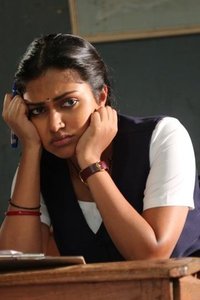 Amala Paul in Amma kanakku
