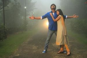 Yamini Bhaskar and Harish Stills From Munnodi Movie