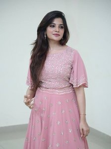 Actress Aathmika latest pictures.