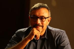 Echarikkai Ithu Manithargal Nadamadum Idam New Pics.