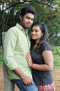 Kadhal Pradesam Latest Images.