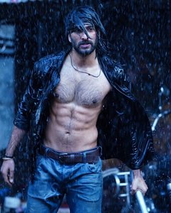 Malaal Fresh Photos.