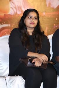 Puppy Press Meet Stills.
