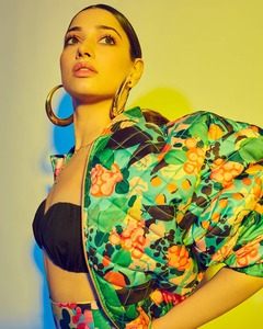 Tamannaah Sizzling Photos.