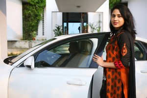 Actress Mia George Stills from Indru Netru Naalai Tamil Movie 