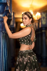 "Dive into a mesmerizing collection of photos featuring the radiant Parvathy Nair. These captivating images showcase her beauty and charisma, creating a visual delight for fans. Don't miss out on this stunning photoshoot that's taking the internet by storm! #ParvathyNair #Photoshoot #Glamour #Beauty"